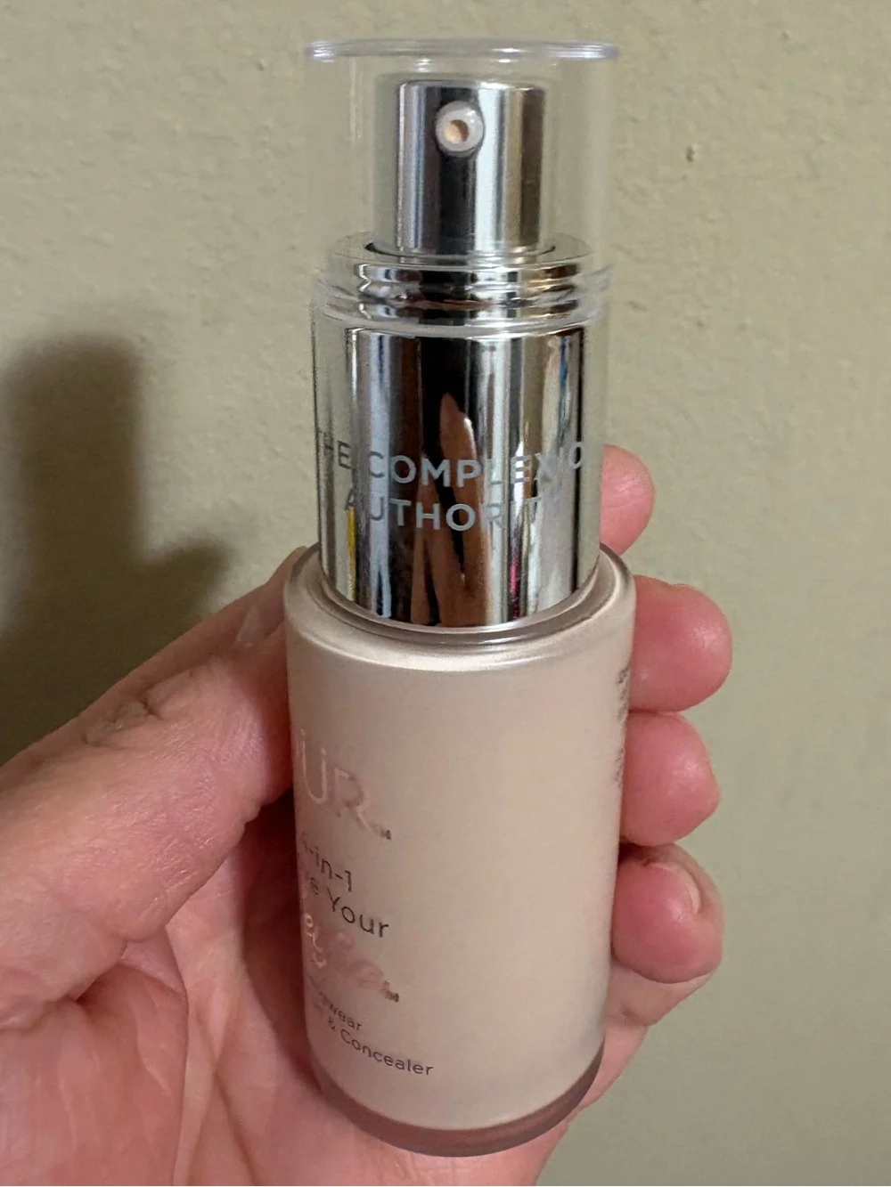 PÜR 4-in-1 Love Your Selfie Longwear Foundation & Concealer - LP2 Brand New